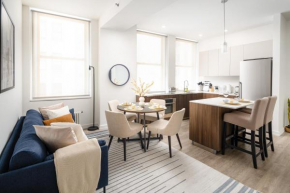 Luxury 2BD nr Wall St Gym Rooftop w/d
